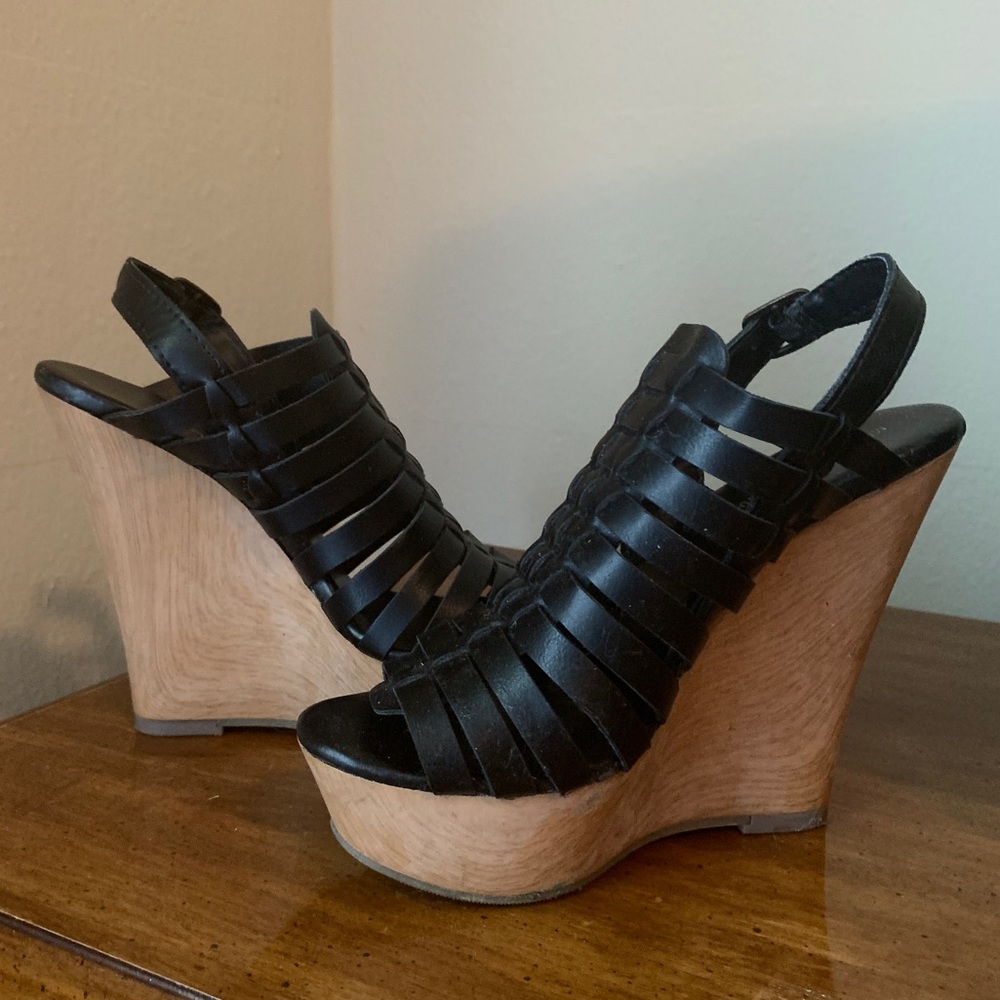 Weave top Wedges